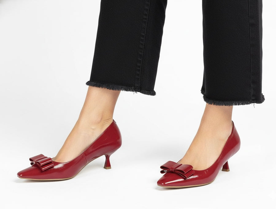 Patent Bow Kitten Heel Pointed Pump (WINE)