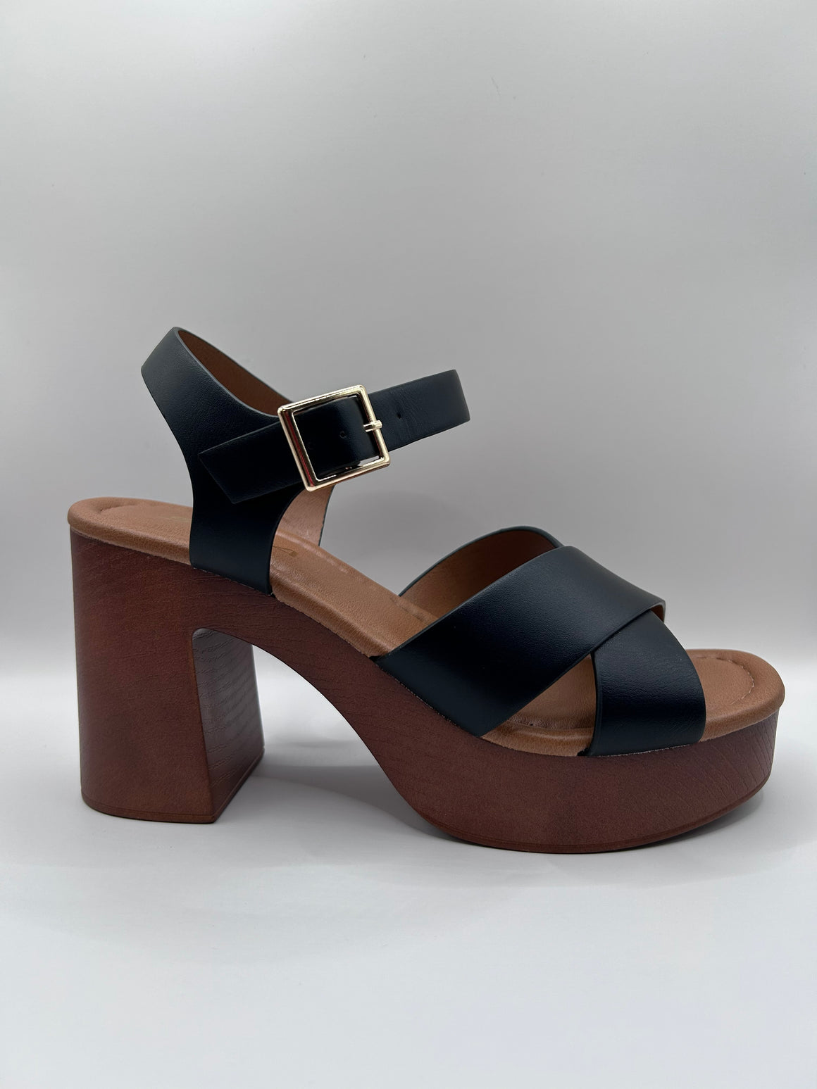 Cross Strap Wooden Platform Dress Sandal (BLACK)