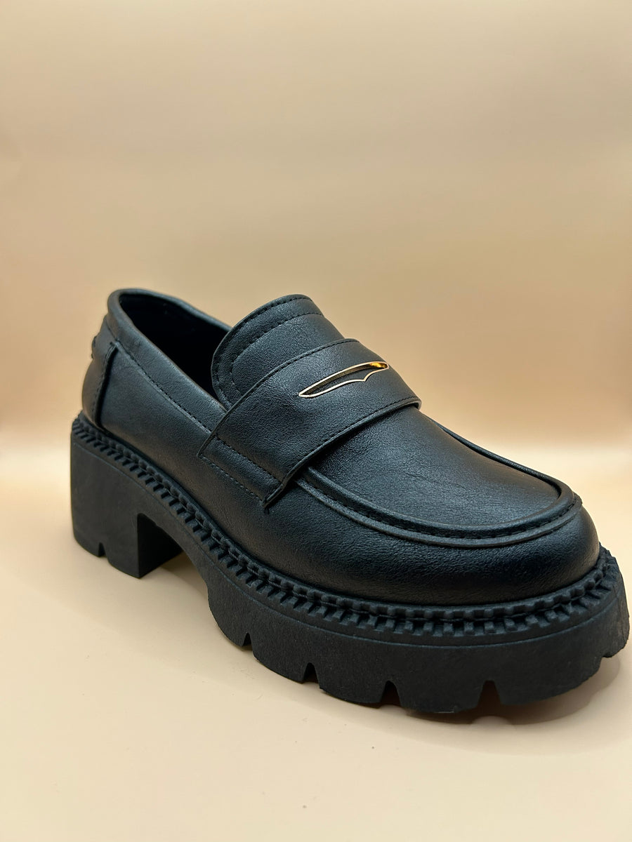 Classic Comfort Dress Loafer (BLACK)