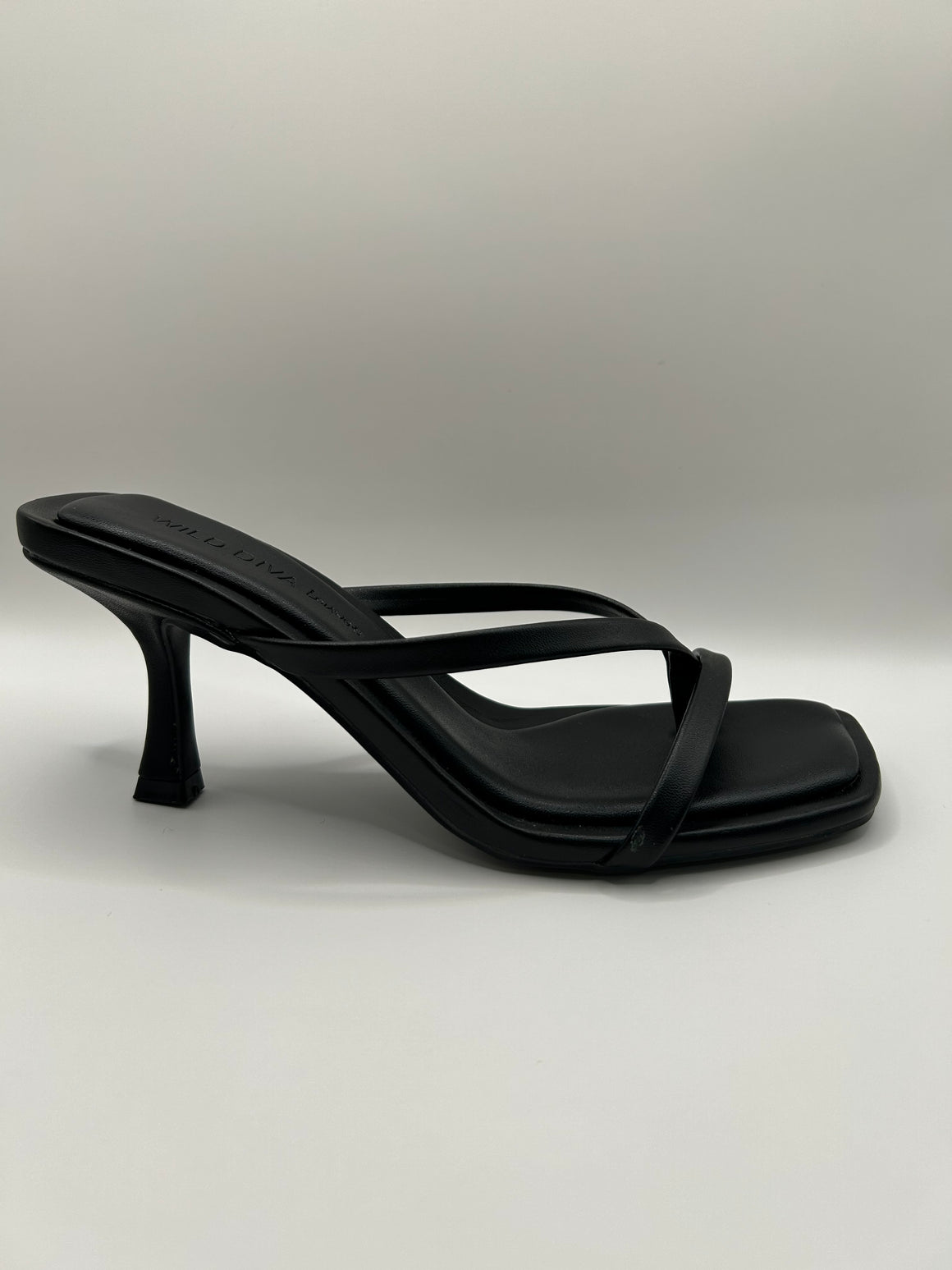 Strappy Flip-Flop Dress Sandal (BLACK)
