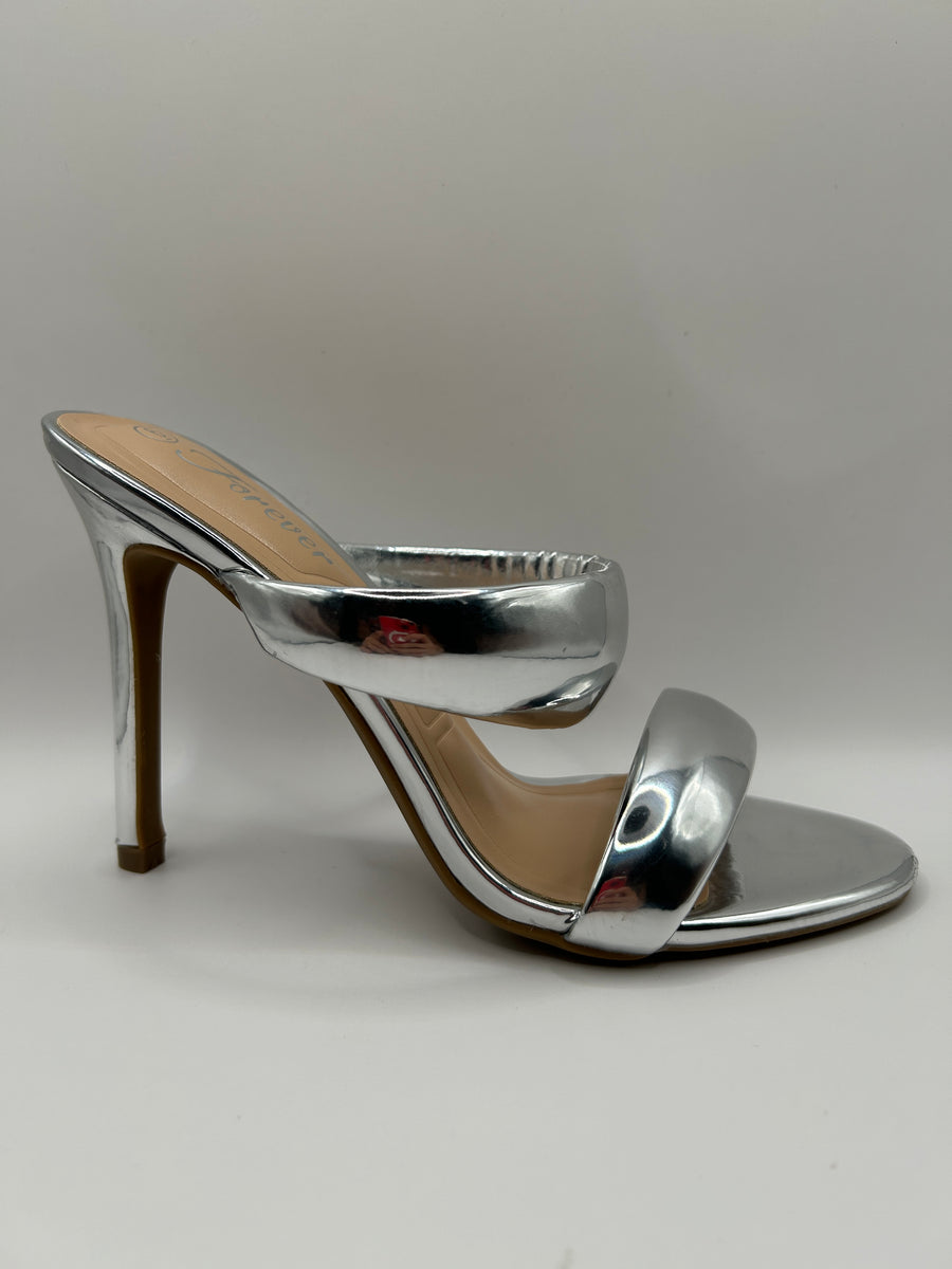 2Strap Puff Patent Dress Shoe (SILVER)
