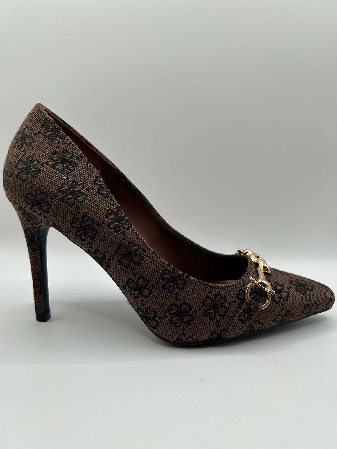 Knotted Bit Pointed Pump (BROWN)