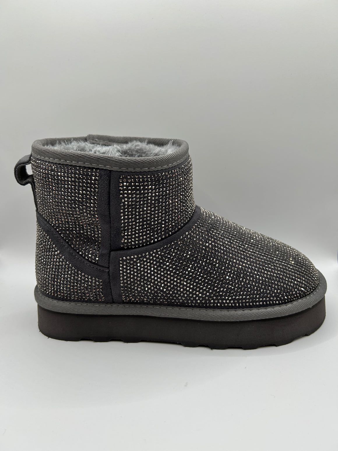 Rhinestone Platform Pull-On Snow Boot (GRAY)