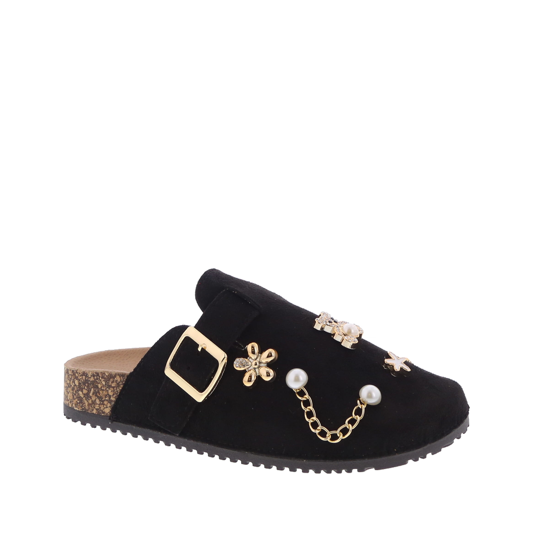 Charm Accent Buckle Clog Flat (BLACK)