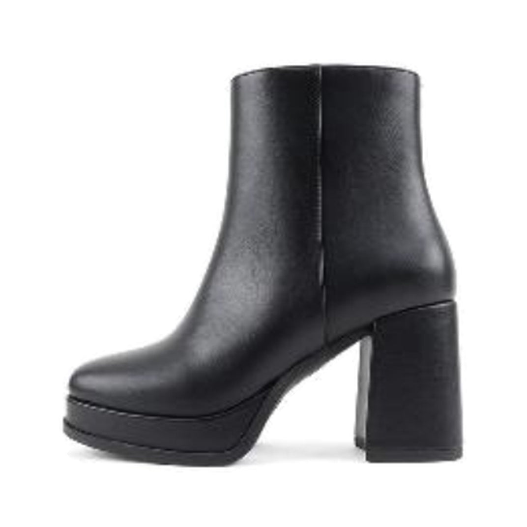 High Platform Square Toe Bootie (BLACK)