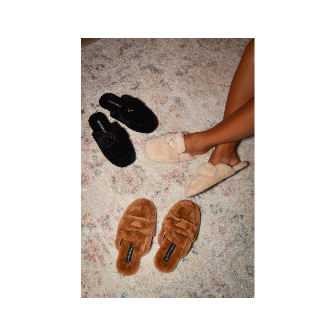 Faux-Fur Loafer Mule Slipper (CAMEL)