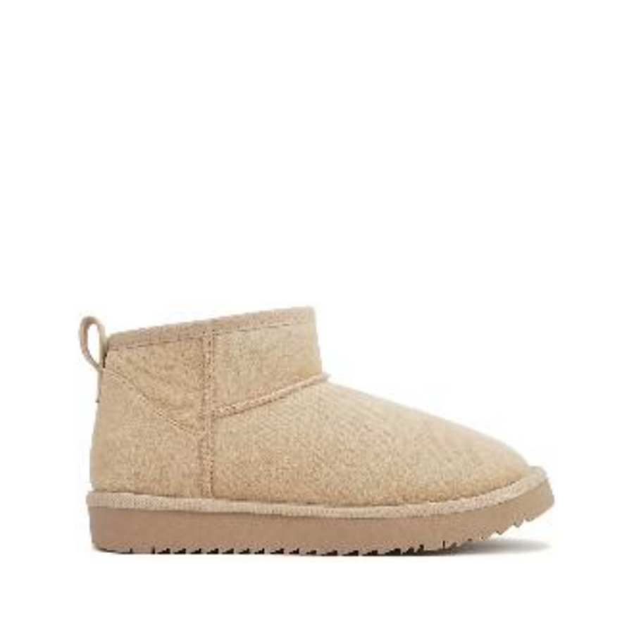 Sherpa Slip-On Ankle Snow Boot (OAT)