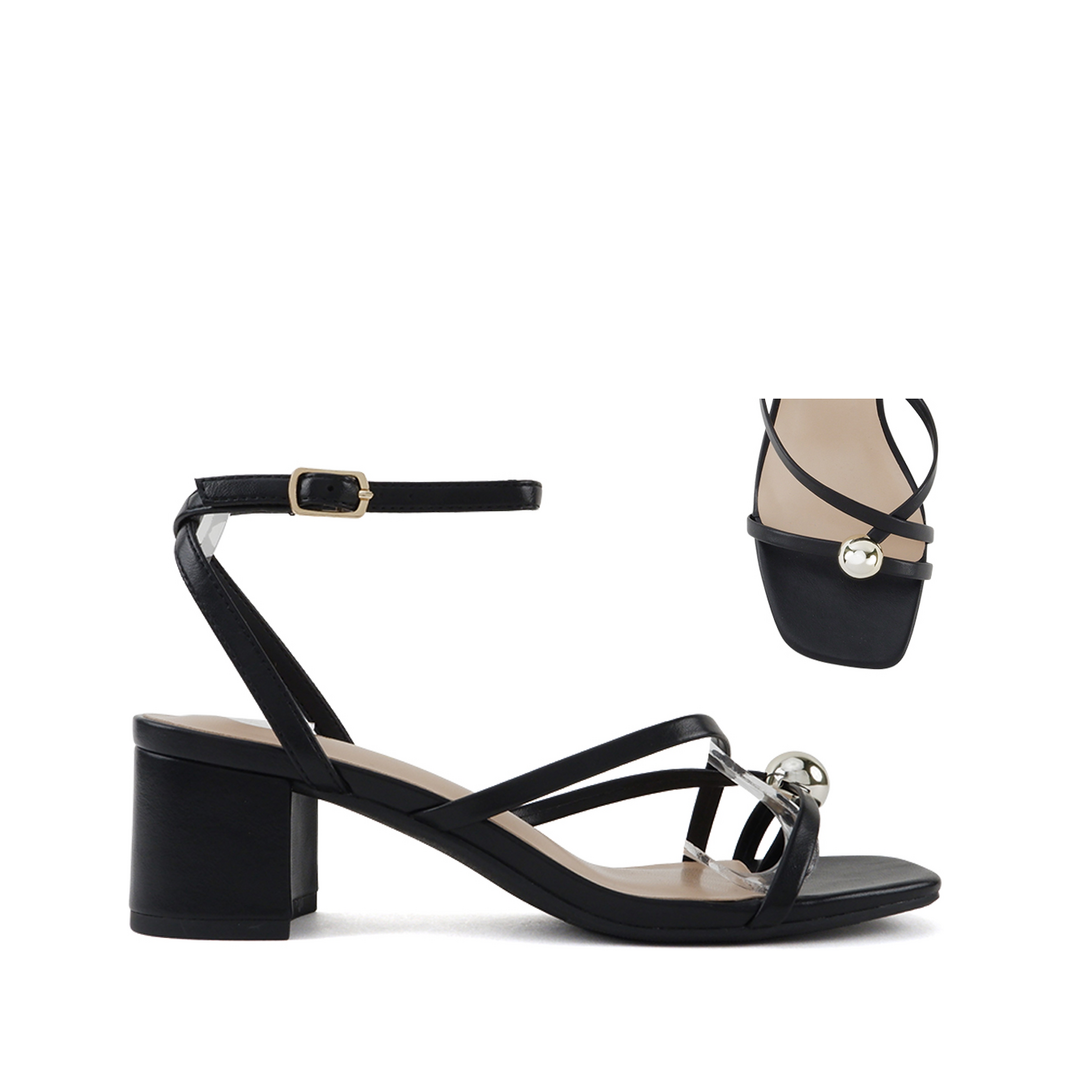 Metallic Bead Cross Strap Buckled Dress Shoe (BLACK)