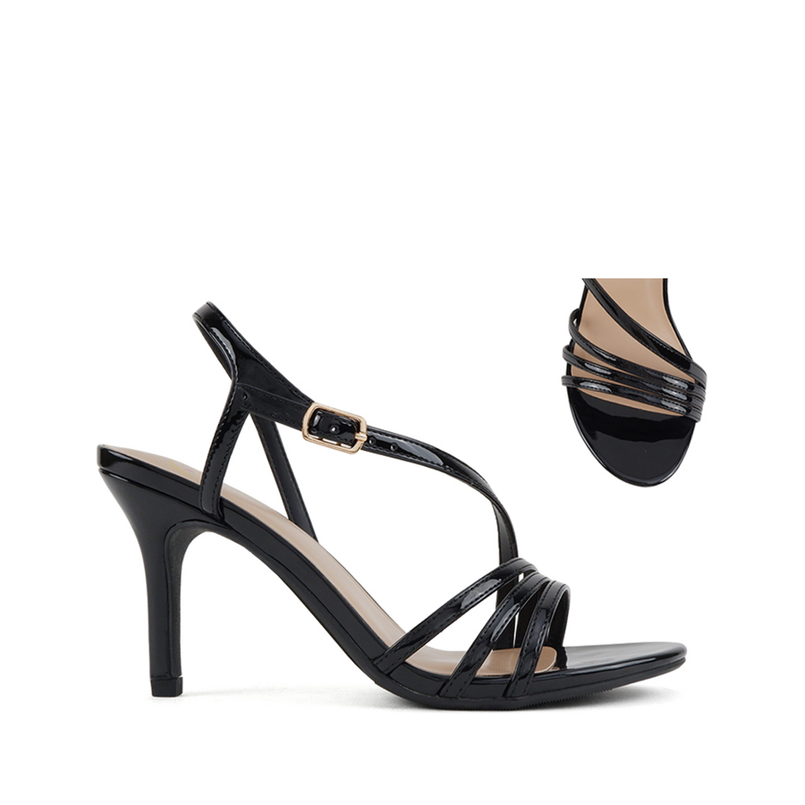Strappy Side Buckled Dress Shoe (BLACK)