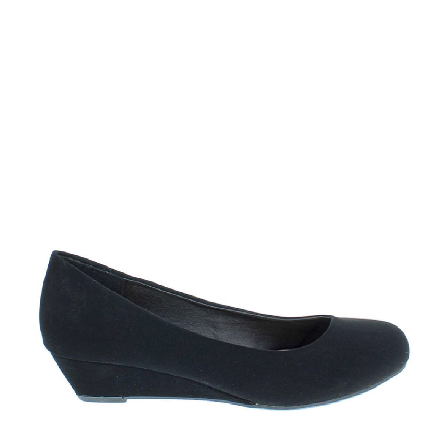 Comfy Everyday Low Wedge Pump (BLACK)